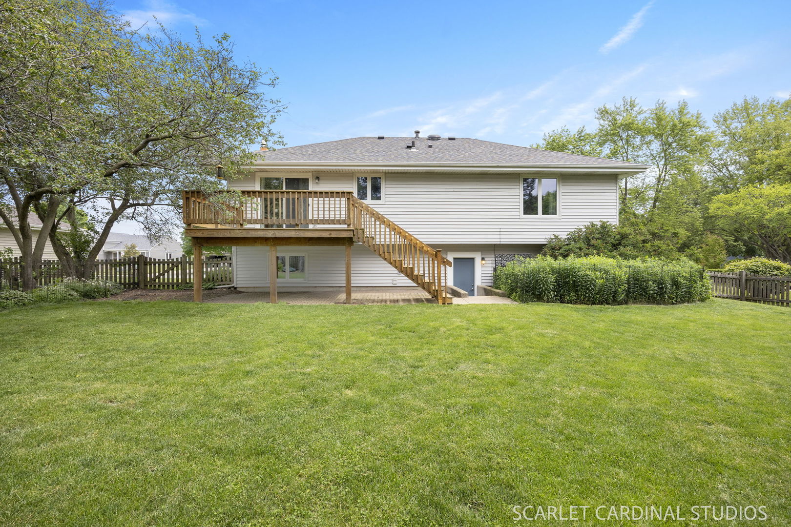 45 Feece Drive, Batavia, IL 60510