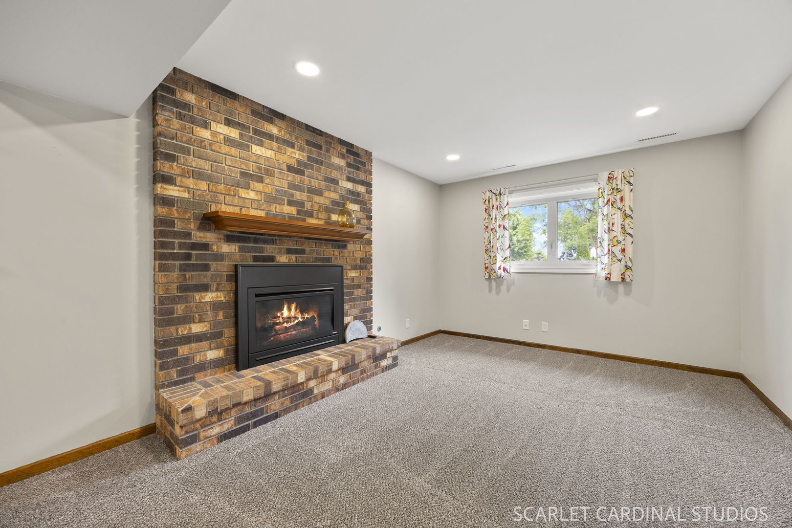 45 Feece Drive, Batavia, IL 60510