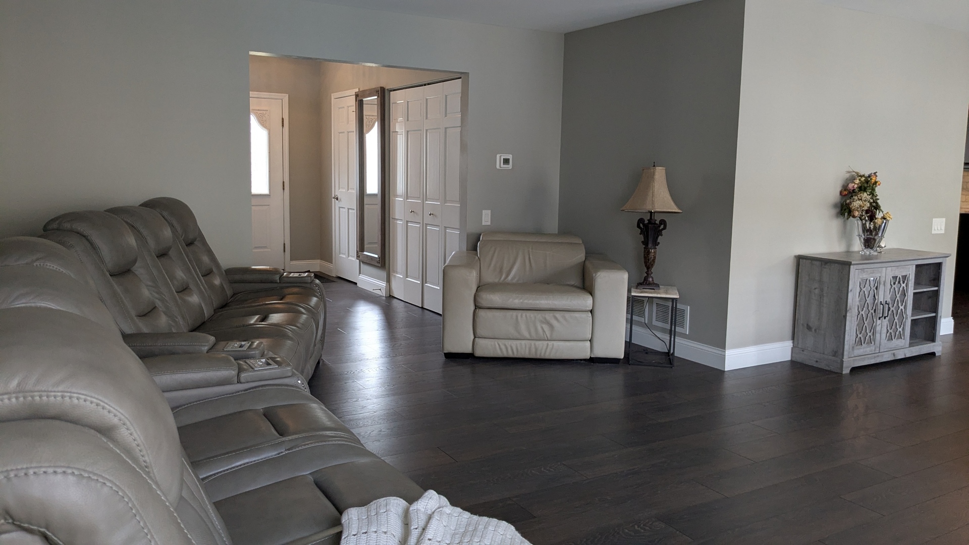 233 Lorraine Circle, Bloomingdale, IL 60108
