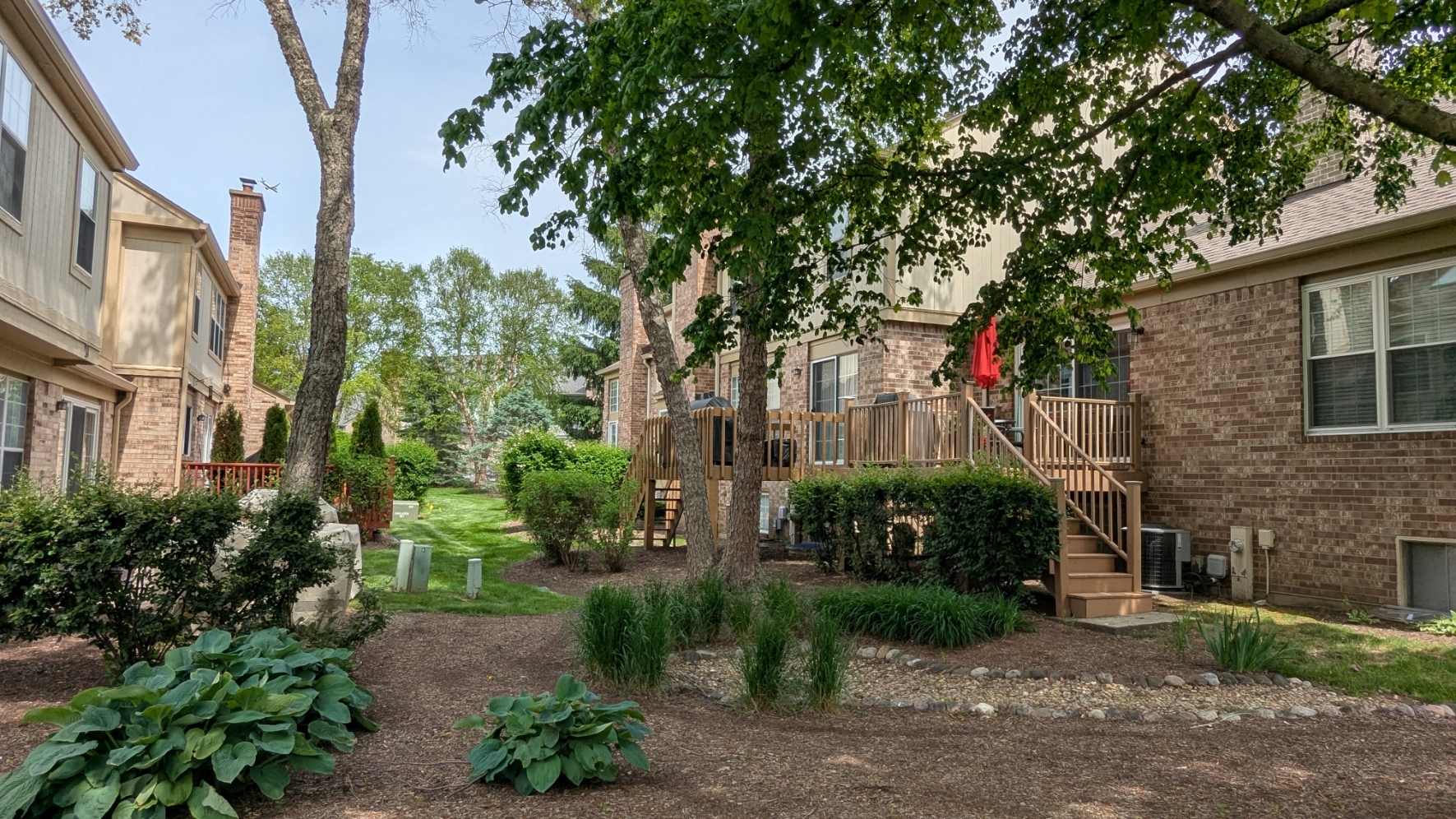233 Lorraine Circle, Bloomingdale, IL 60108