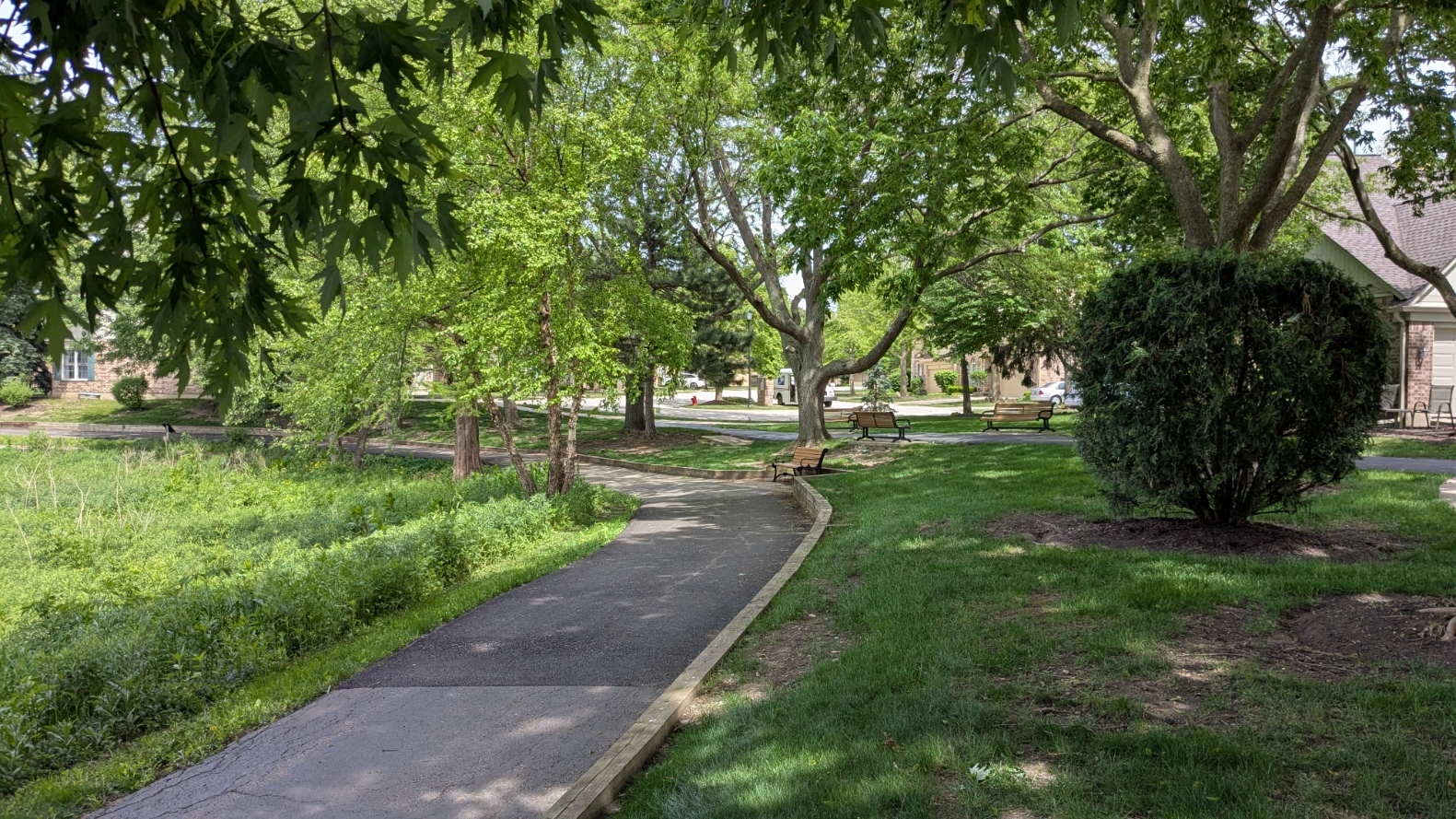233 Lorraine Circle, Bloomingdale, IL 60108