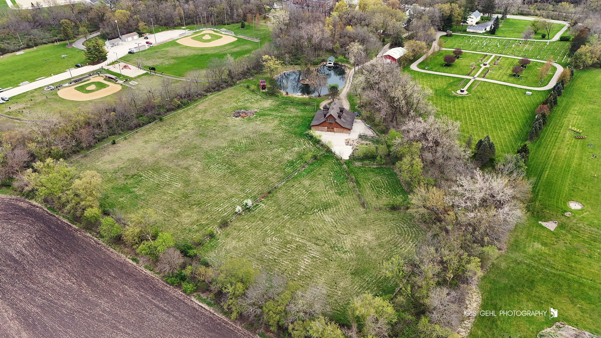 2214 MAIN STREET Road, Spring Grove, IL 60081