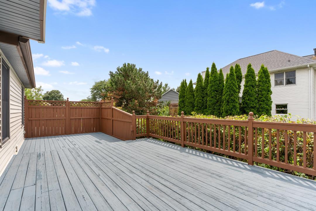 1715 Chestnut Hill Road, Plainfield, IL 60586