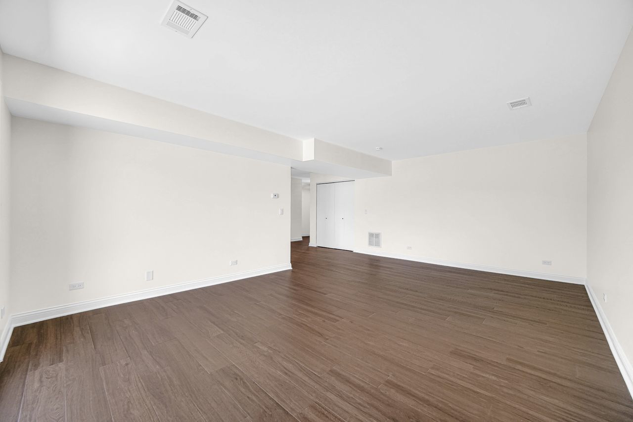 240 Marion Street #10, Manhattan, IL 60442