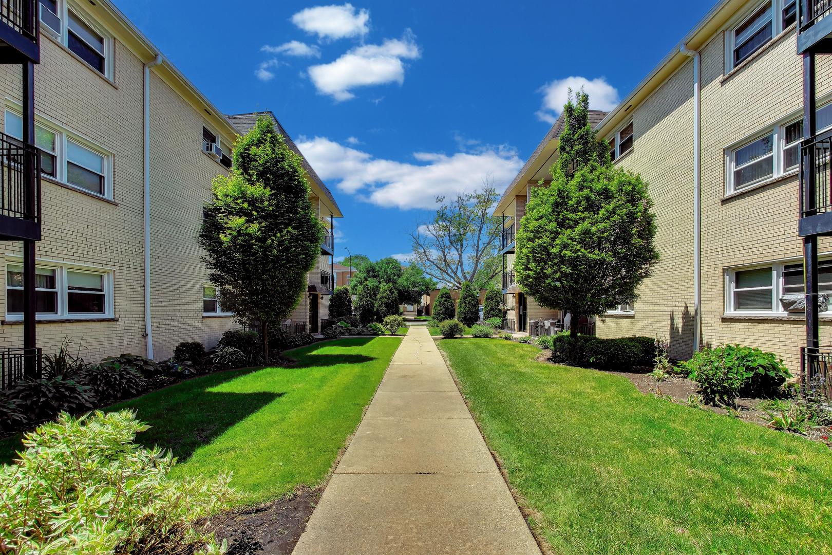 6565 N Harlem Avenue #2N, Chicago, IL 60631