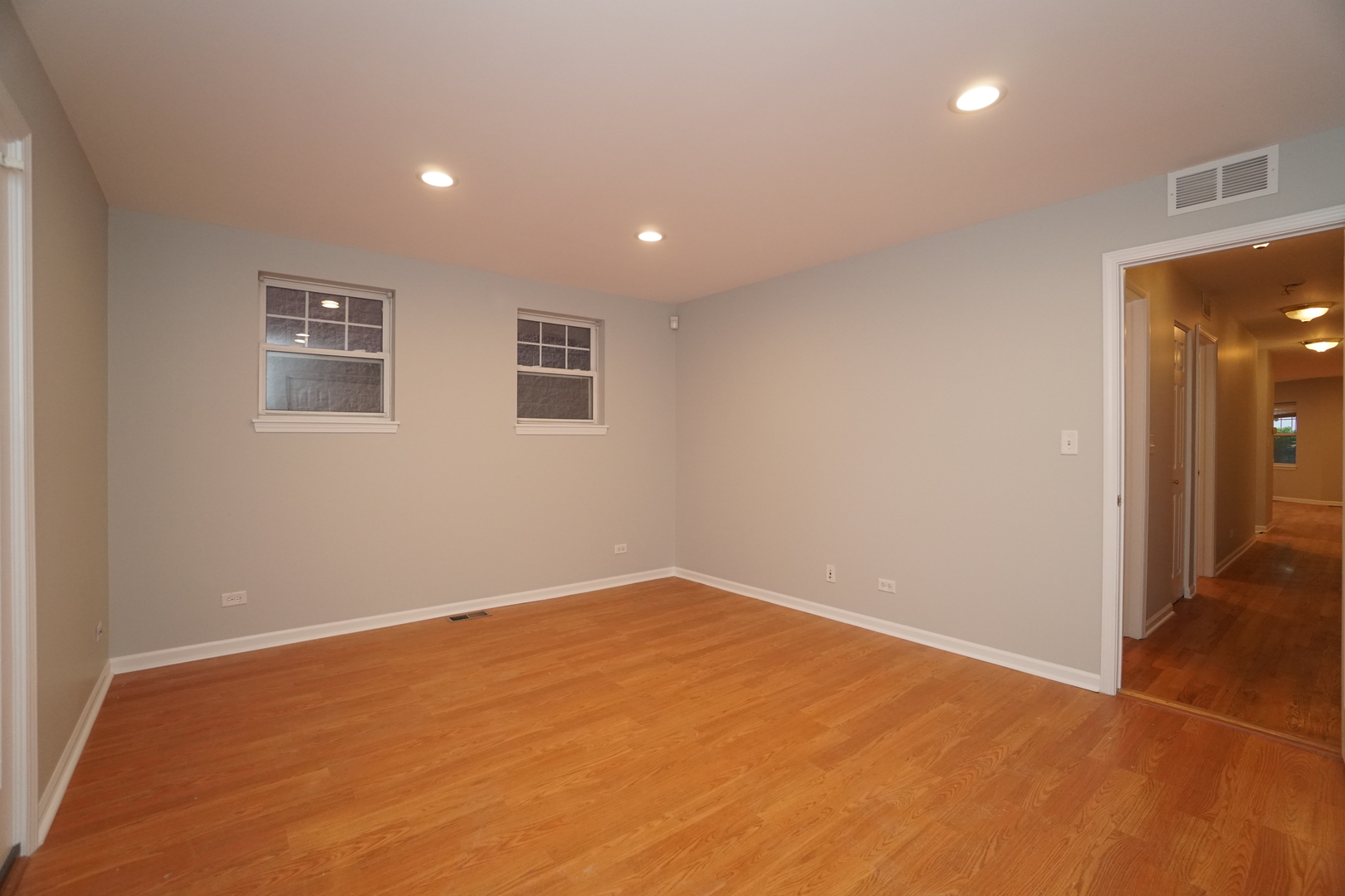 1103 N Crosby Street #A, Chicago, IL 60610