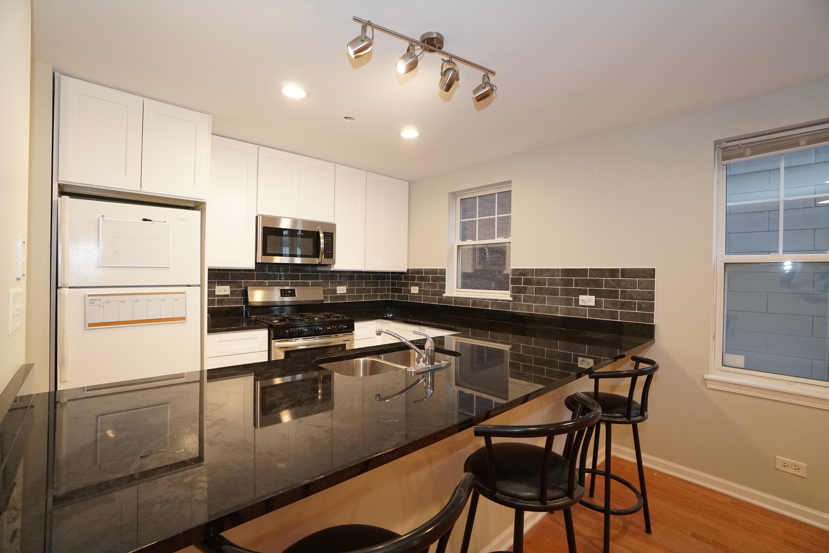 1103 N Crosby Street #A, Chicago, IL 60610