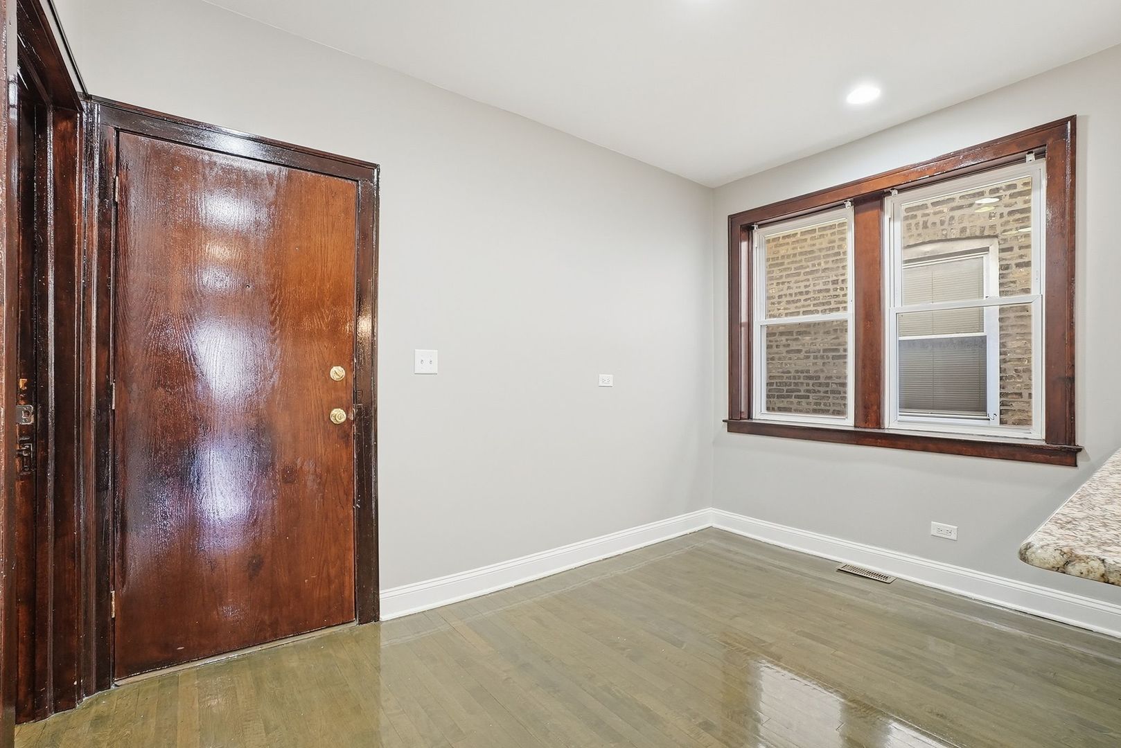 6805 S Talman Avenue, Chicago, IL 60629