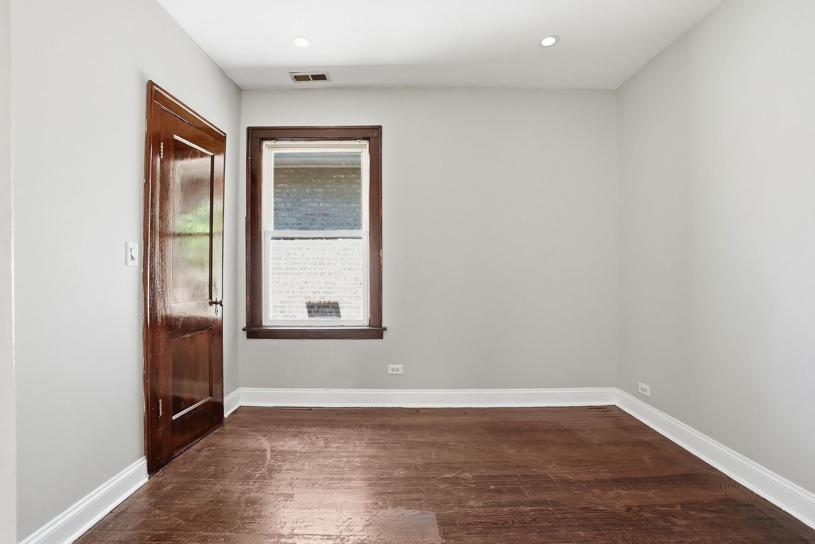 6805 S Talman Avenue, Chicago, IL 60629