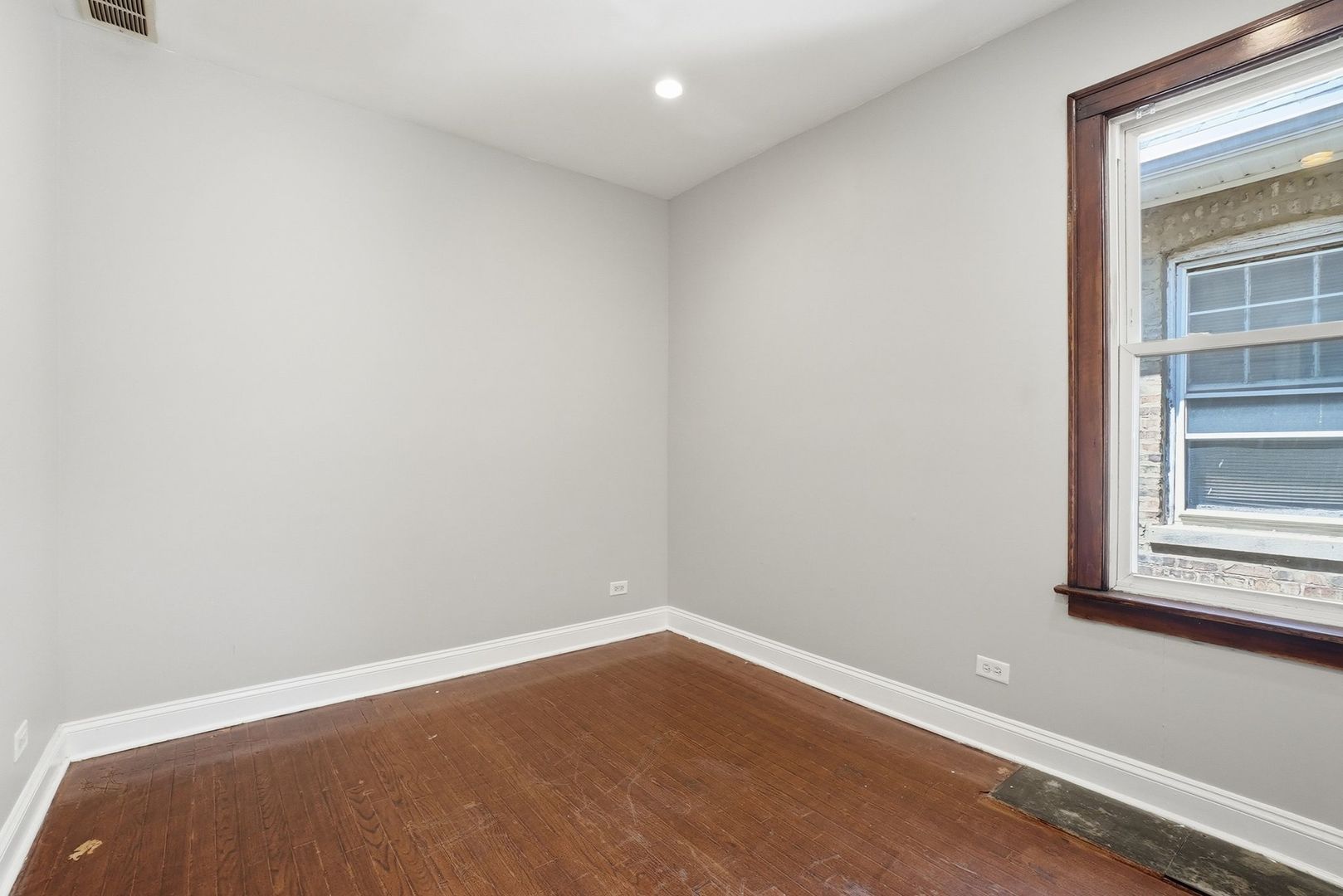 6805 S Talman Avenue, Chicago, IL 60629
