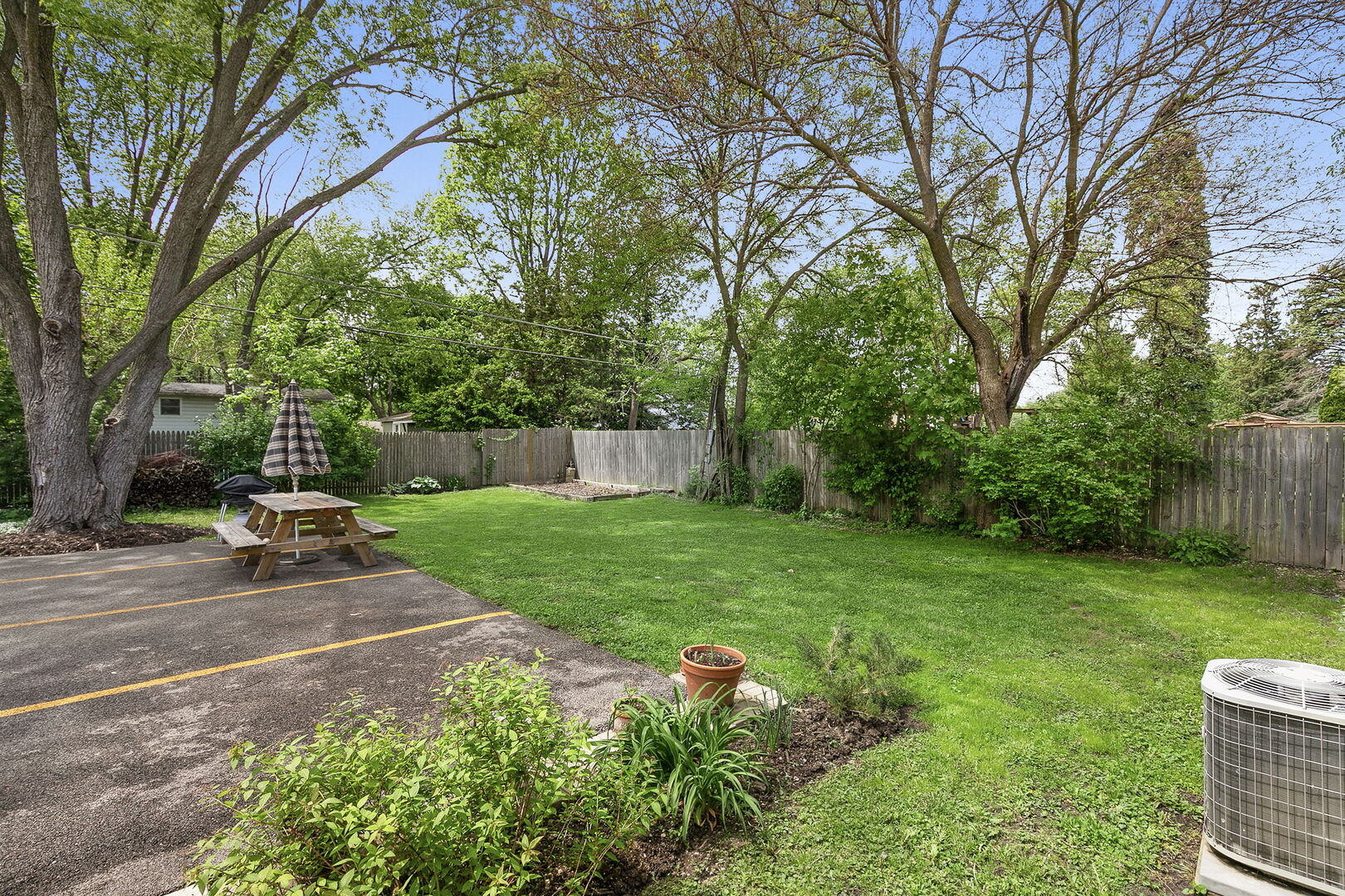 618 BARRON Boulevard, Grayslake, IL 60030