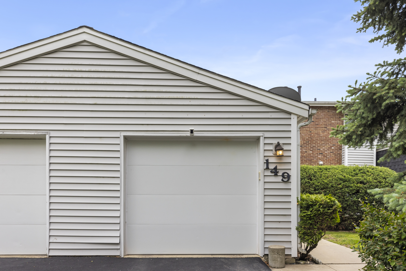149 Thomas Road, Bolingbrook, IL 60440