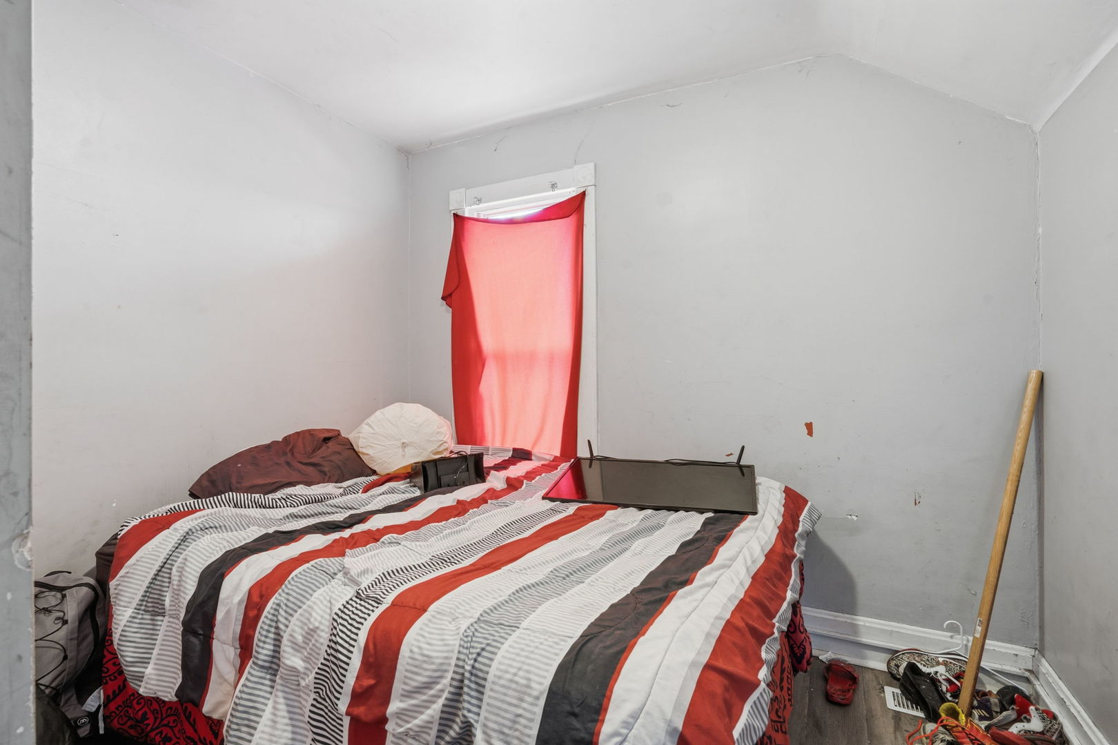 1941 DIXWELL Street, Davenport, IA 52802