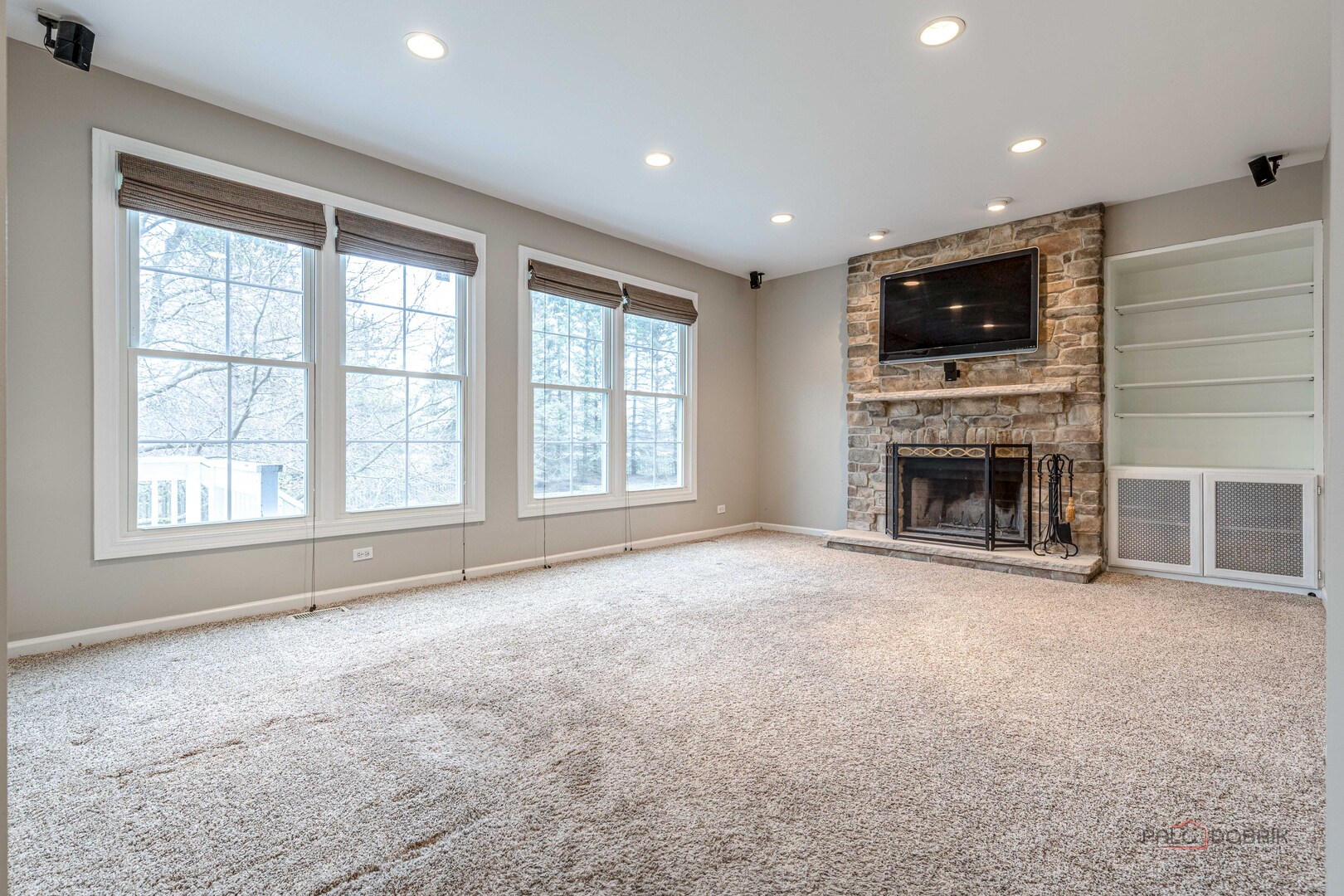 1800 Darnell Street, Libertyville, IL 60048