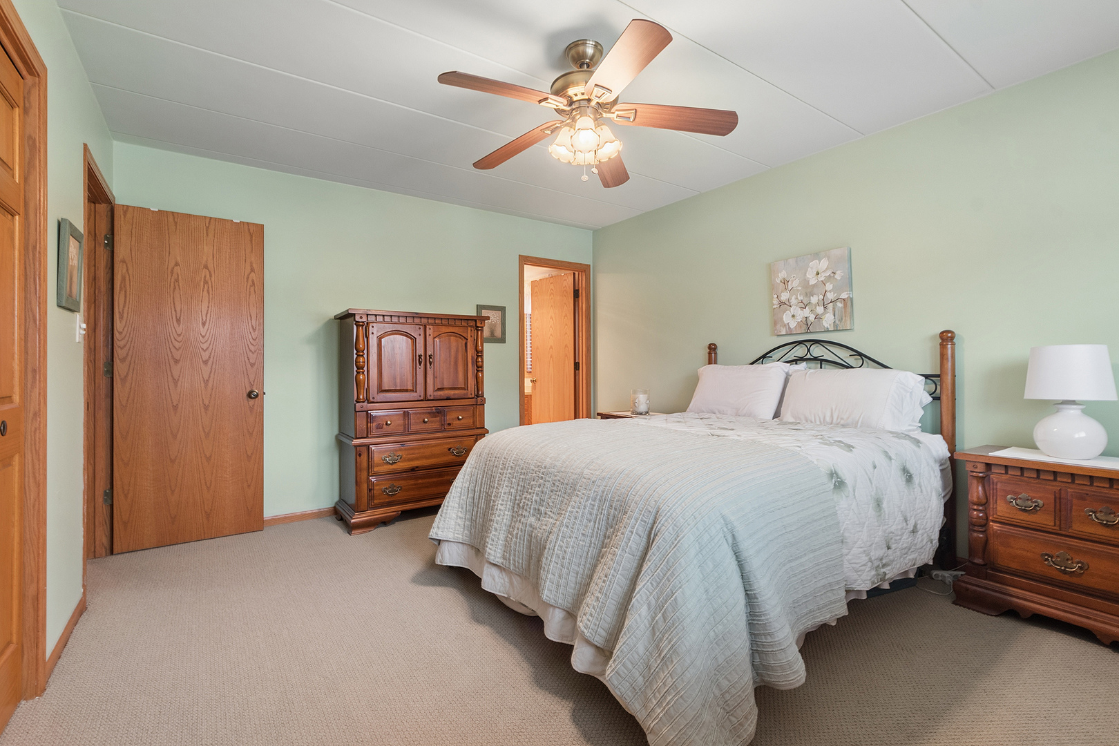 9964 W 153 Street #2W, Orland Park, IL 60462