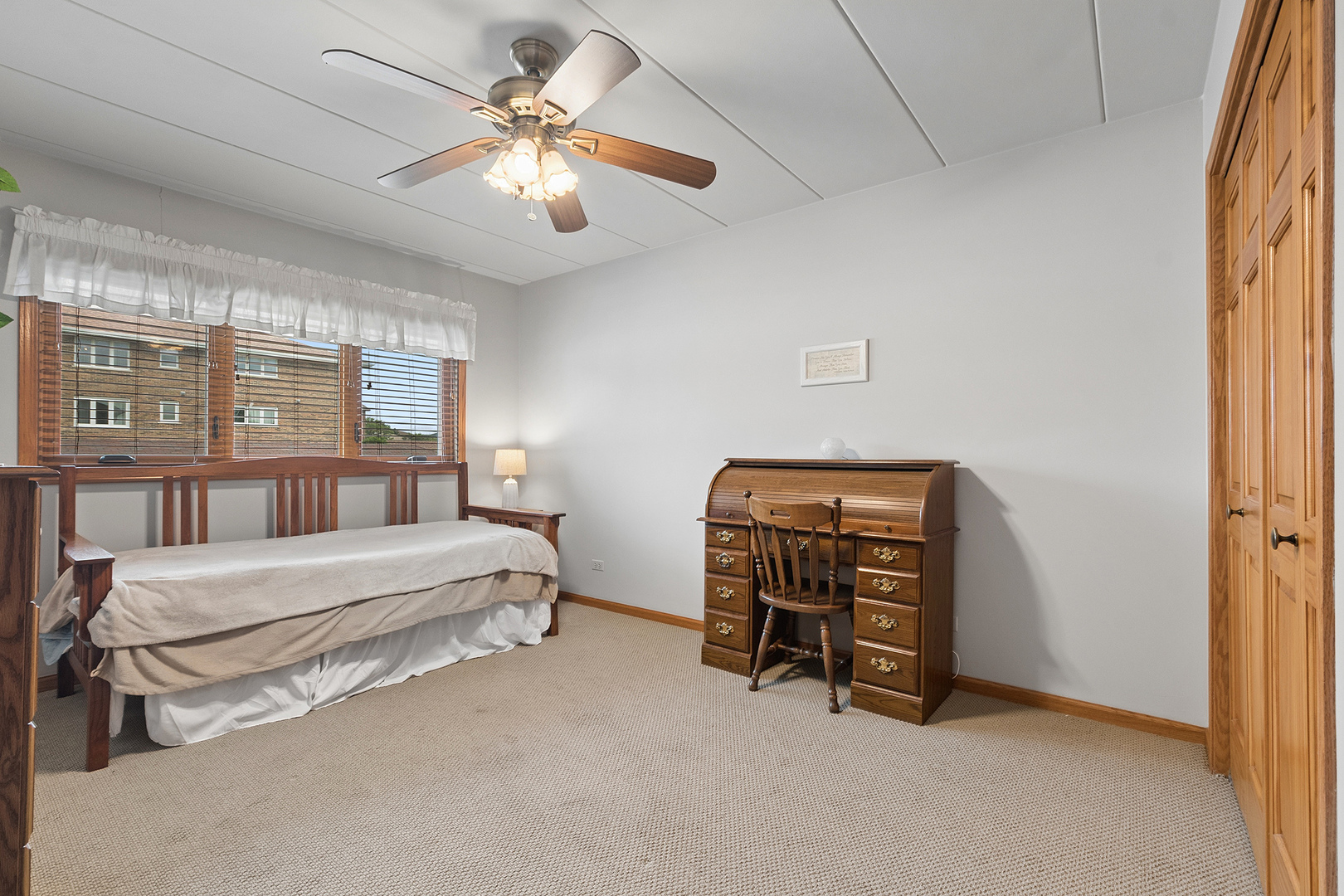 9964 W 153 Street #2W, Orland Park, IL 60462