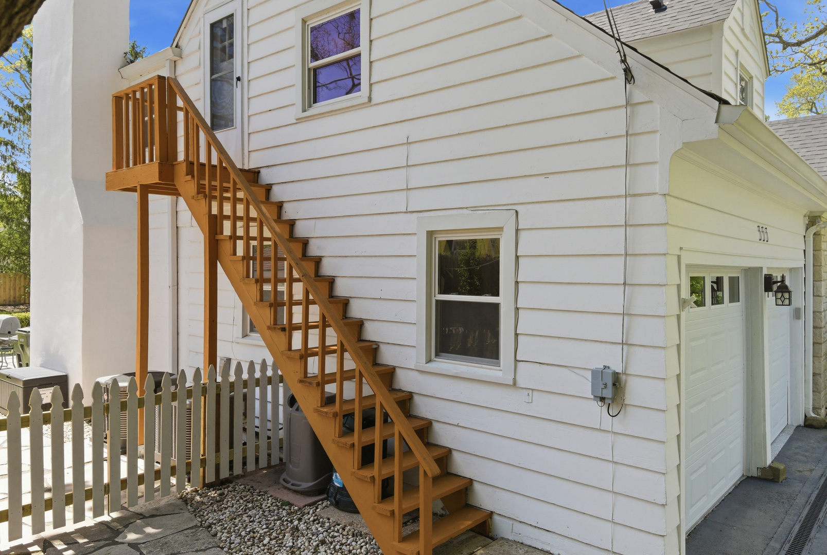 355 Oakdale Avenue, Lake Forest, IL 60045