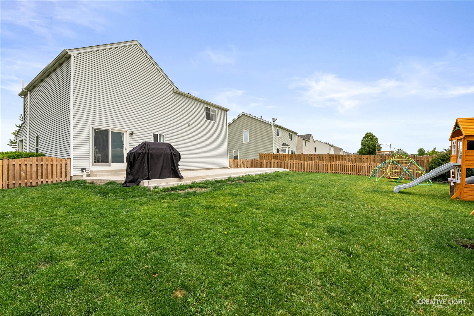 352 Coneflower Drive, Minooka, IL 60447