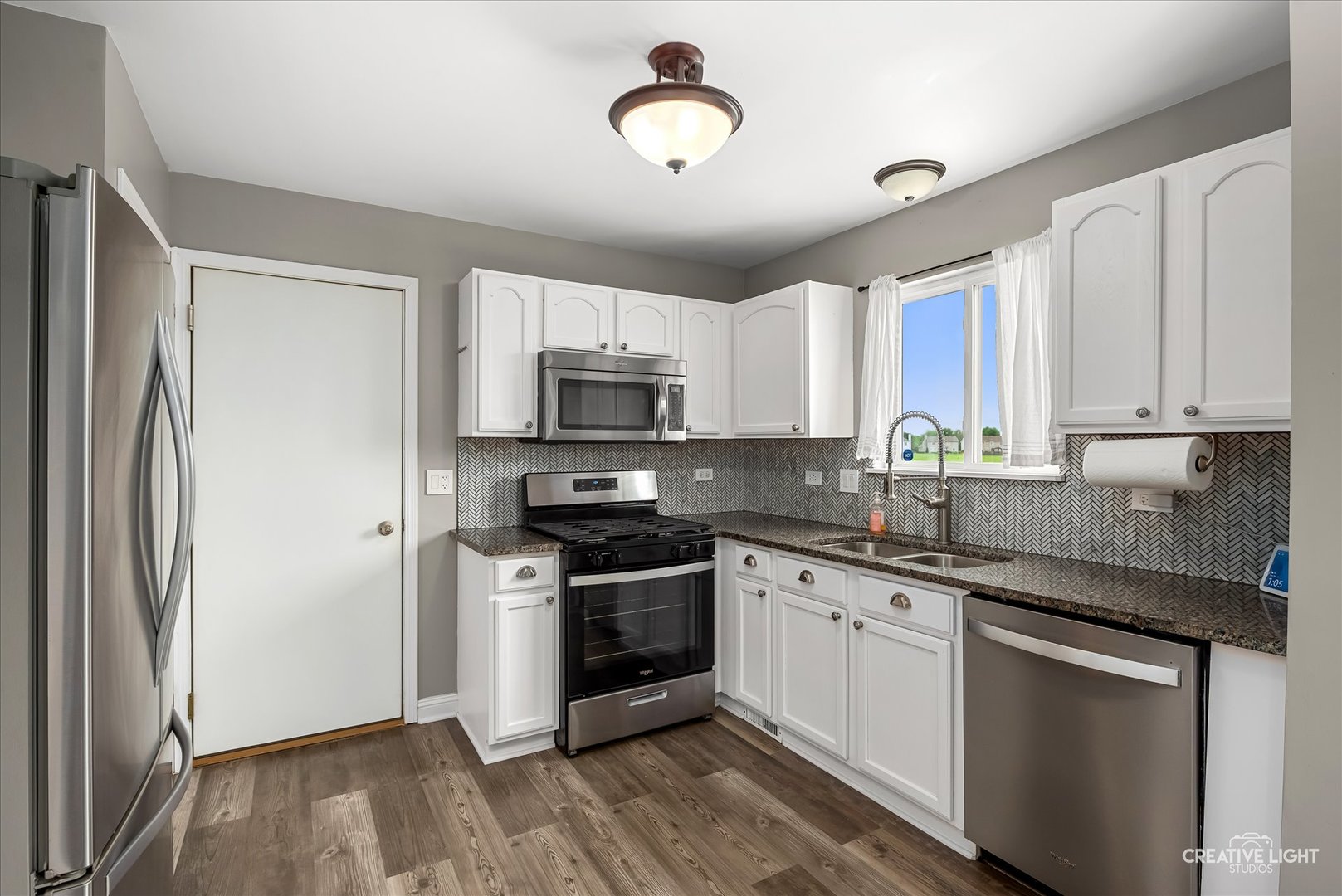 352 Coneflower Drive, Minooka, IL 60447