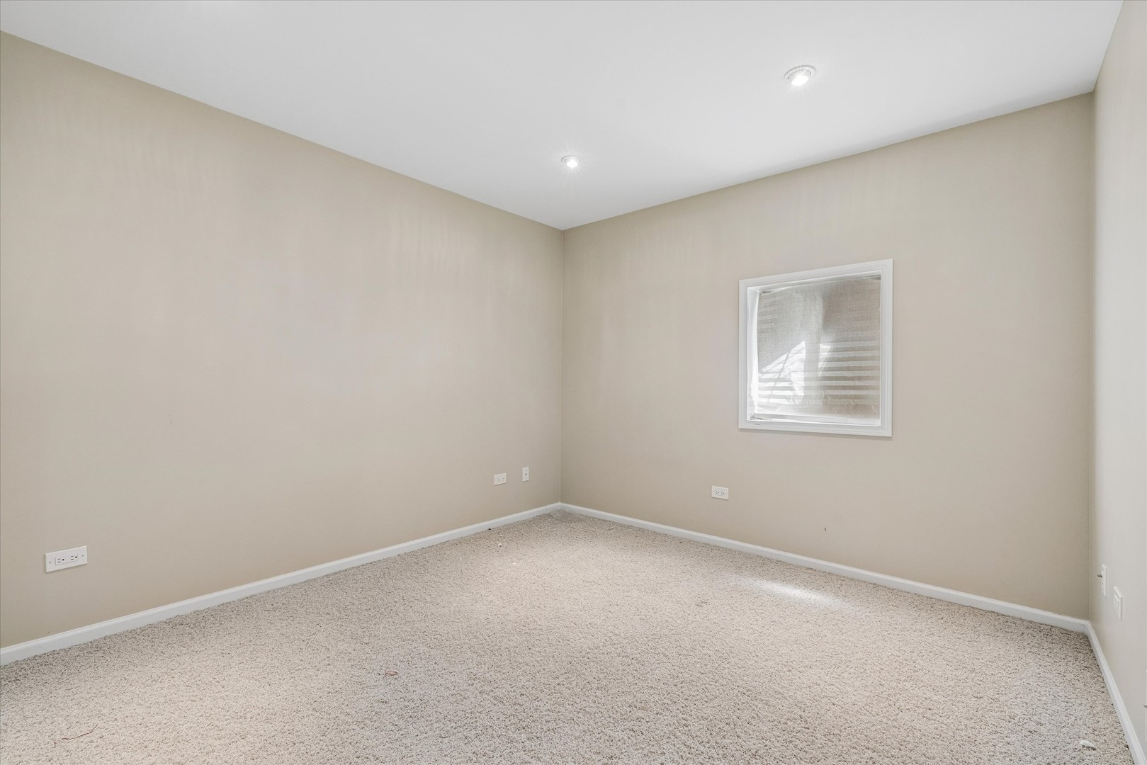 1230 W Claridge Court, Palatine, IL 60067