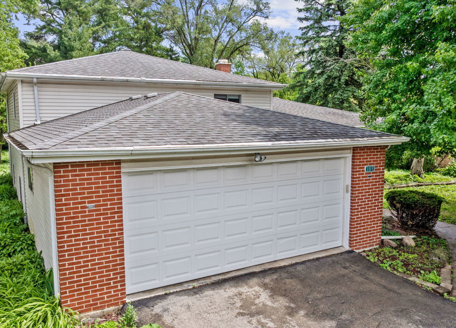 189 S Park Boulevard, Glen Ellyn, IL 60137