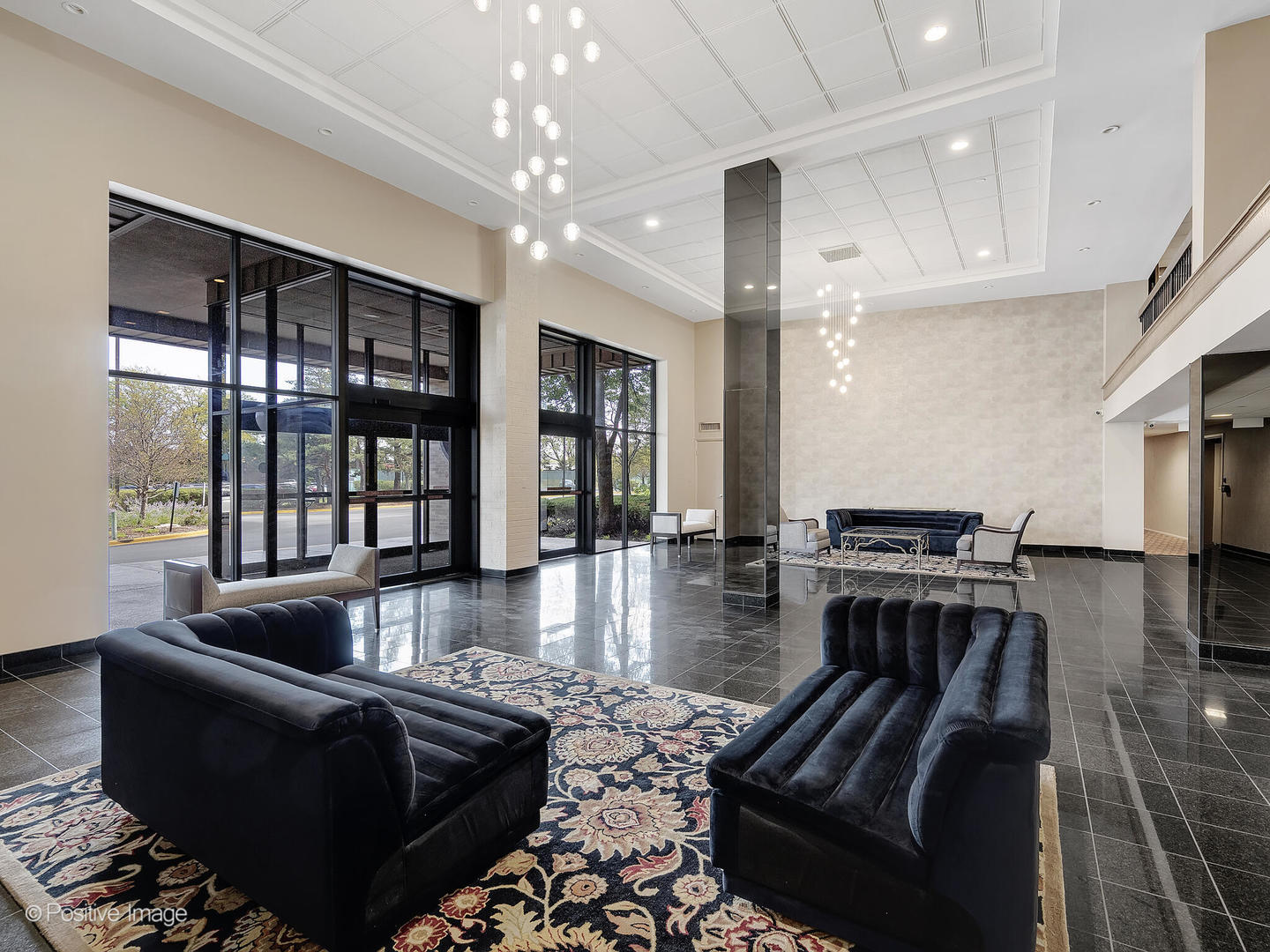 6340 AMERICANA Drive #216, Willowbrook, IL 60527