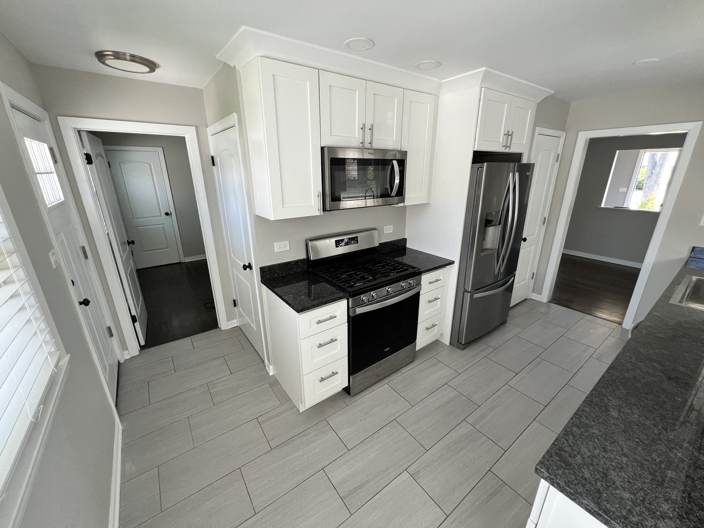 328 4th Street, Downers Grove, IL 60515