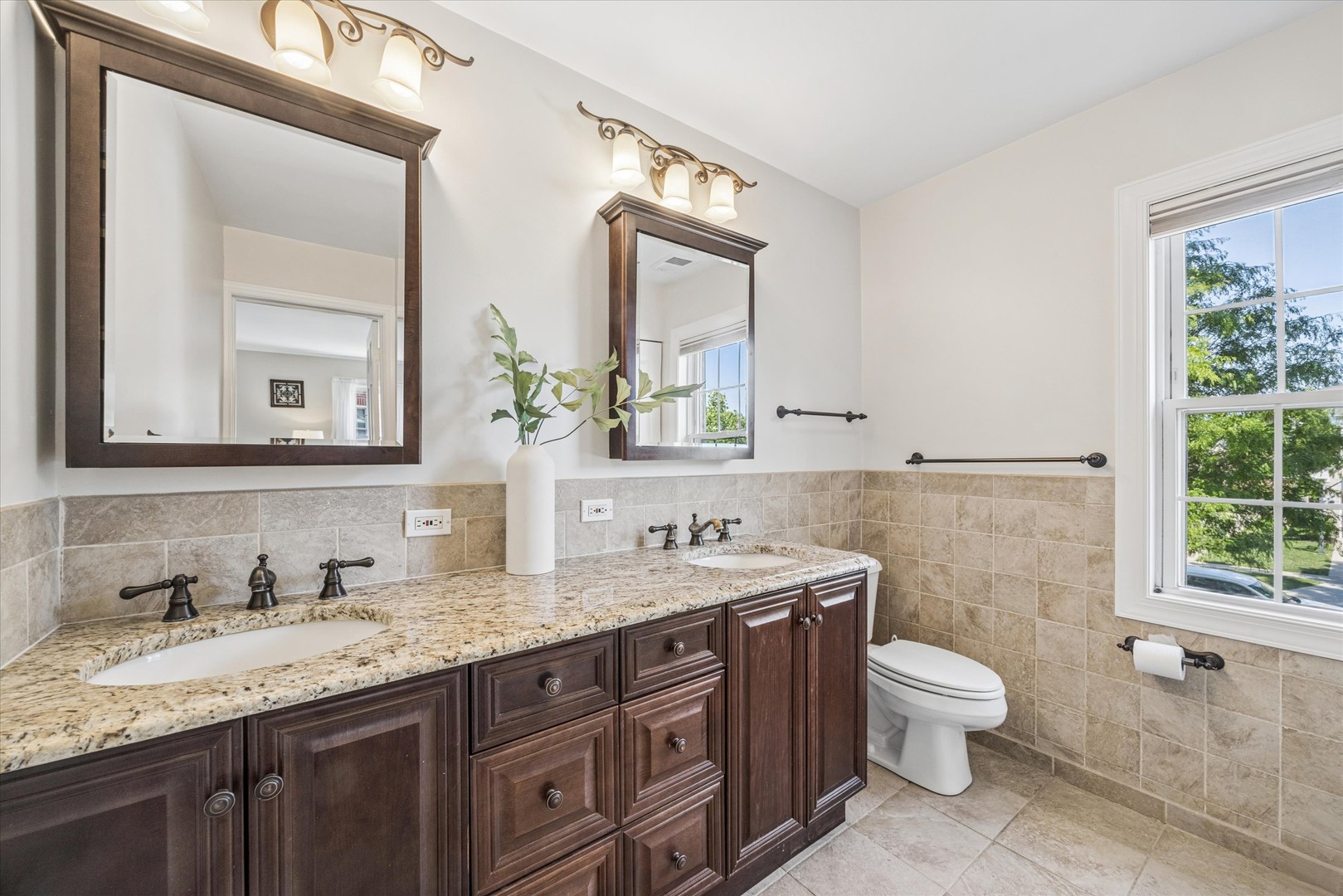 4124 Clausen Avenue, Western Springs, IL 60558