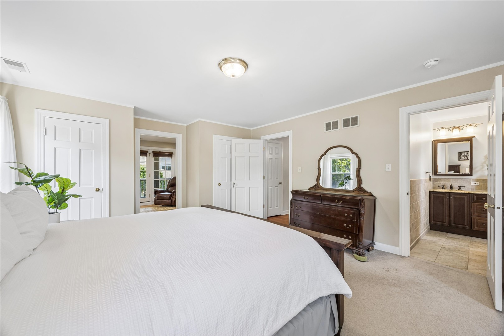 4124 Clausen Avenue, Western Springs, IL 60558