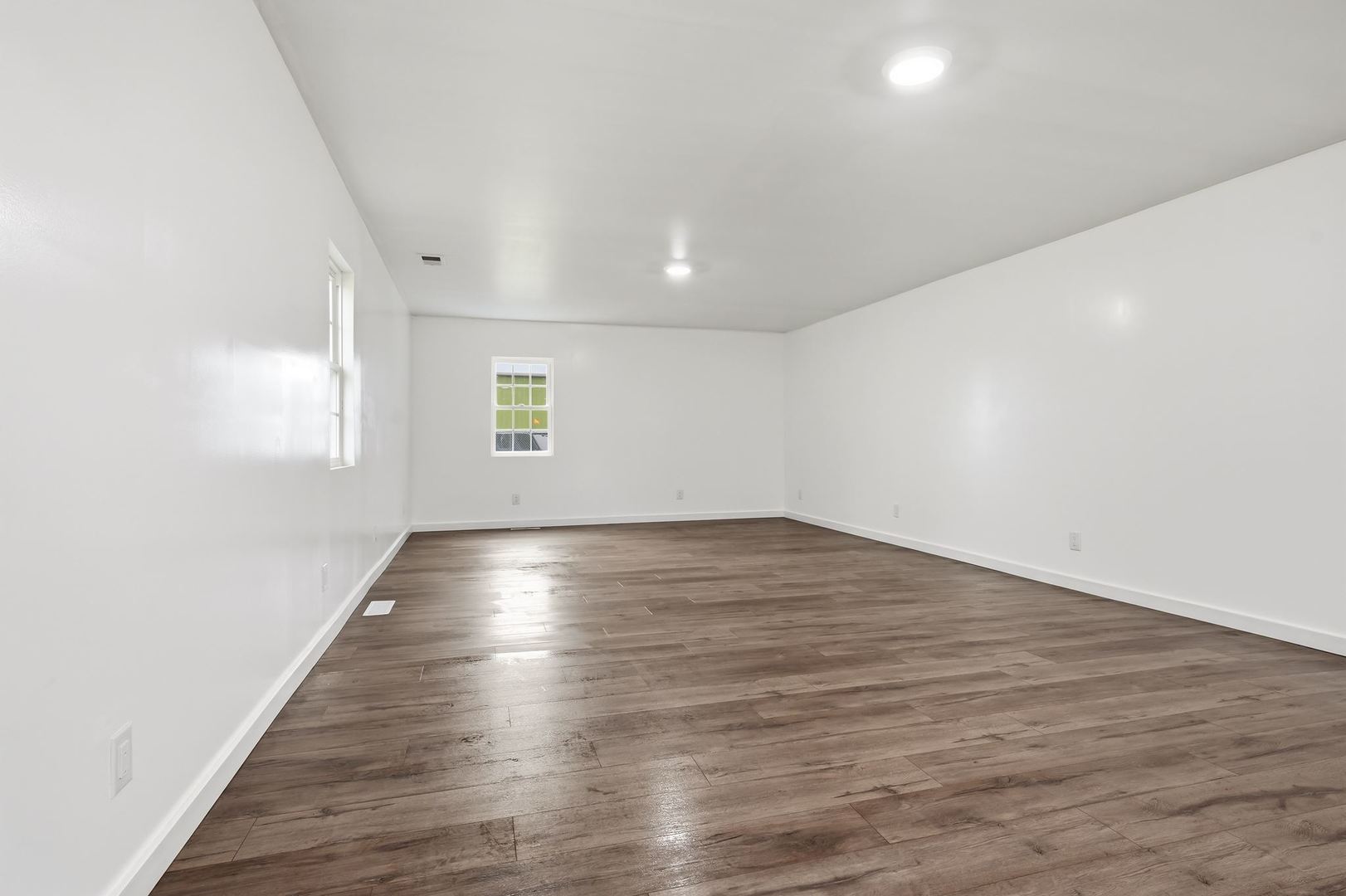 305 Parkway Court, Gridley, IL 61744