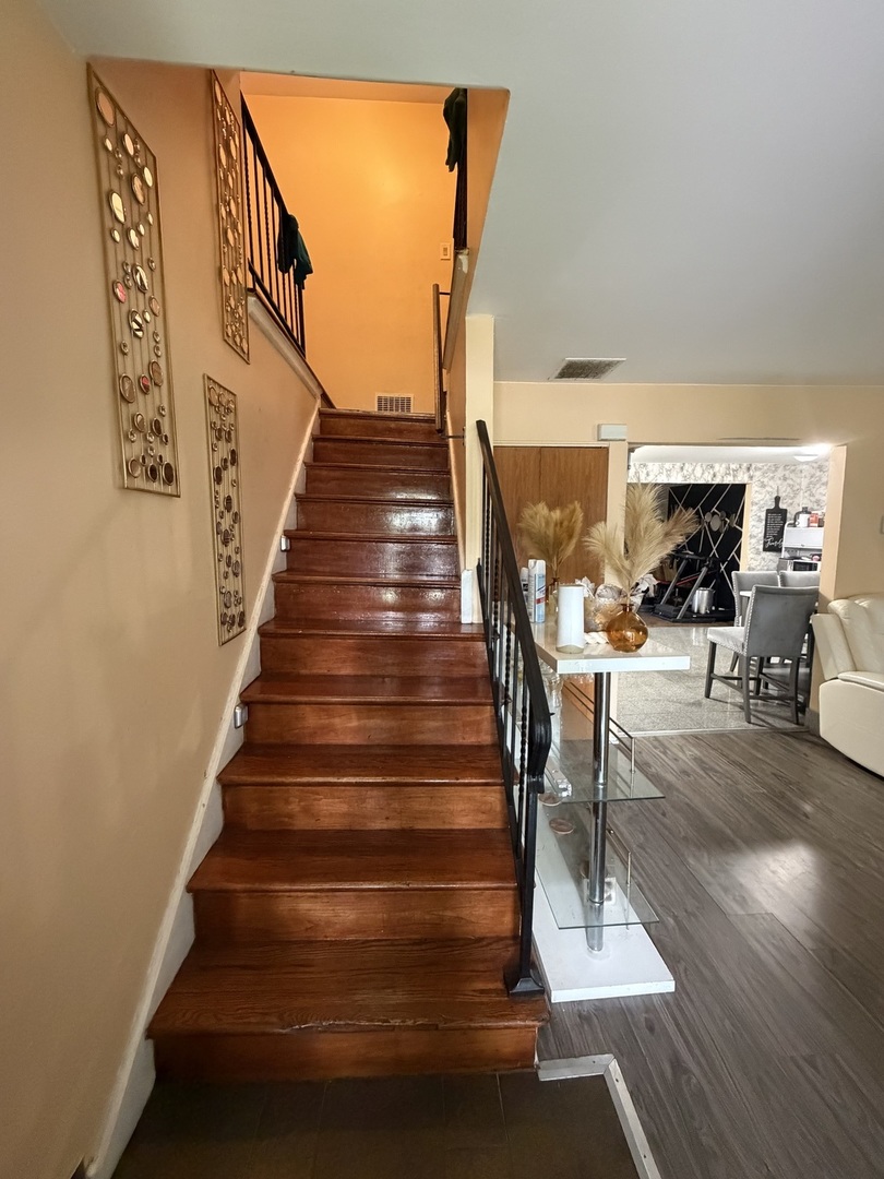 1064 Amherst Lane, University Park, IL 60484