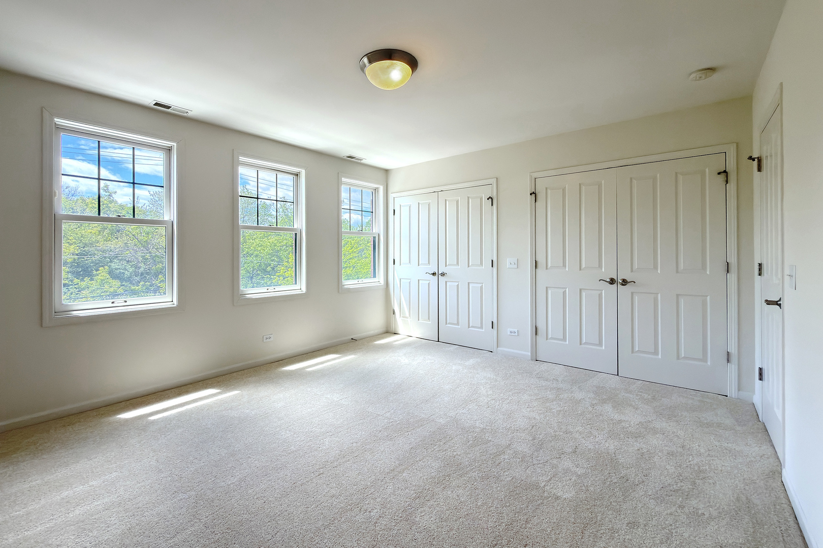 5910 N Northwest Highway #5910, Chicago, IL 60631