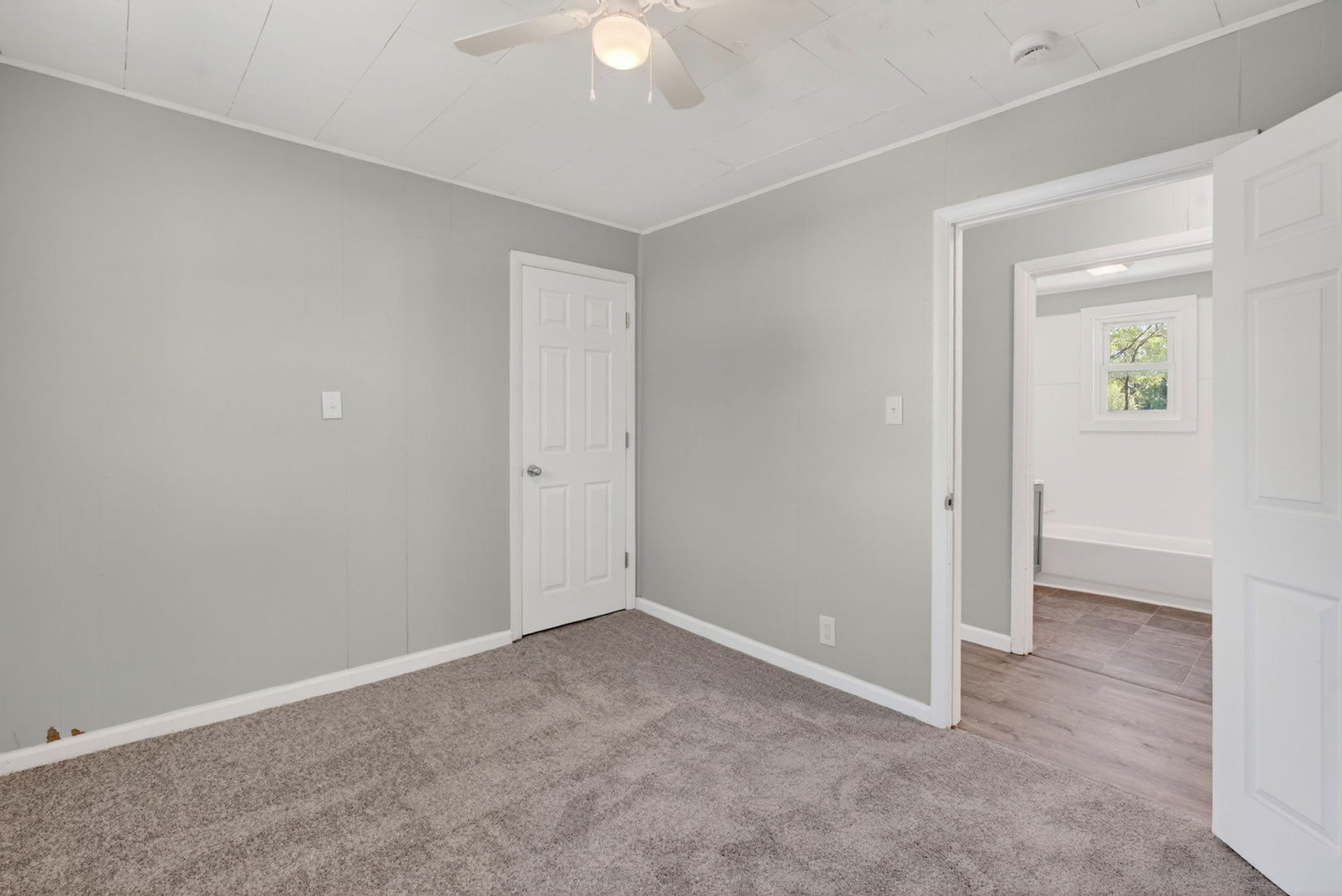 1607 S Joliet Street, Joliet, IL 60436