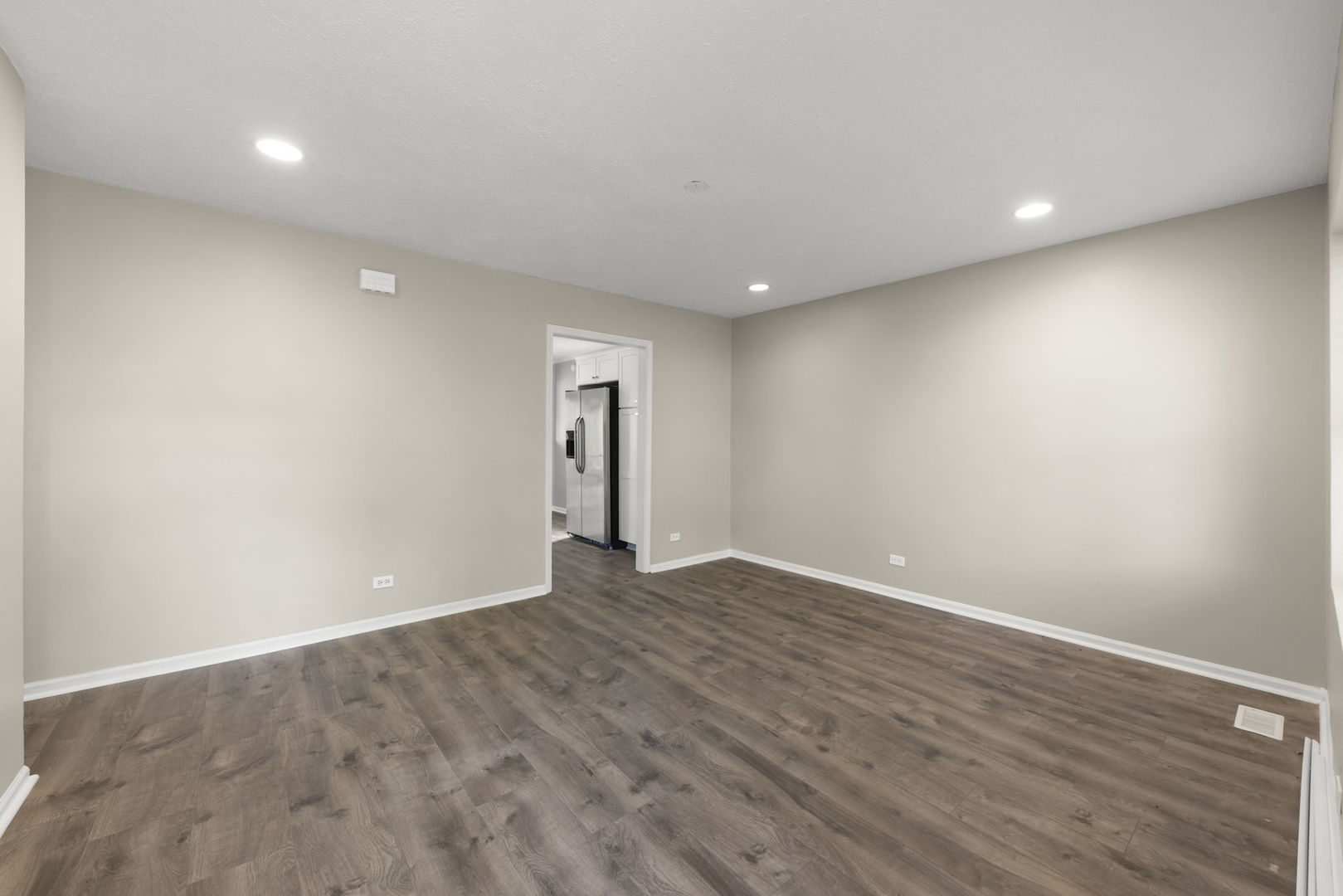 144 Garden Drive, Bolingbrook, IL 60440