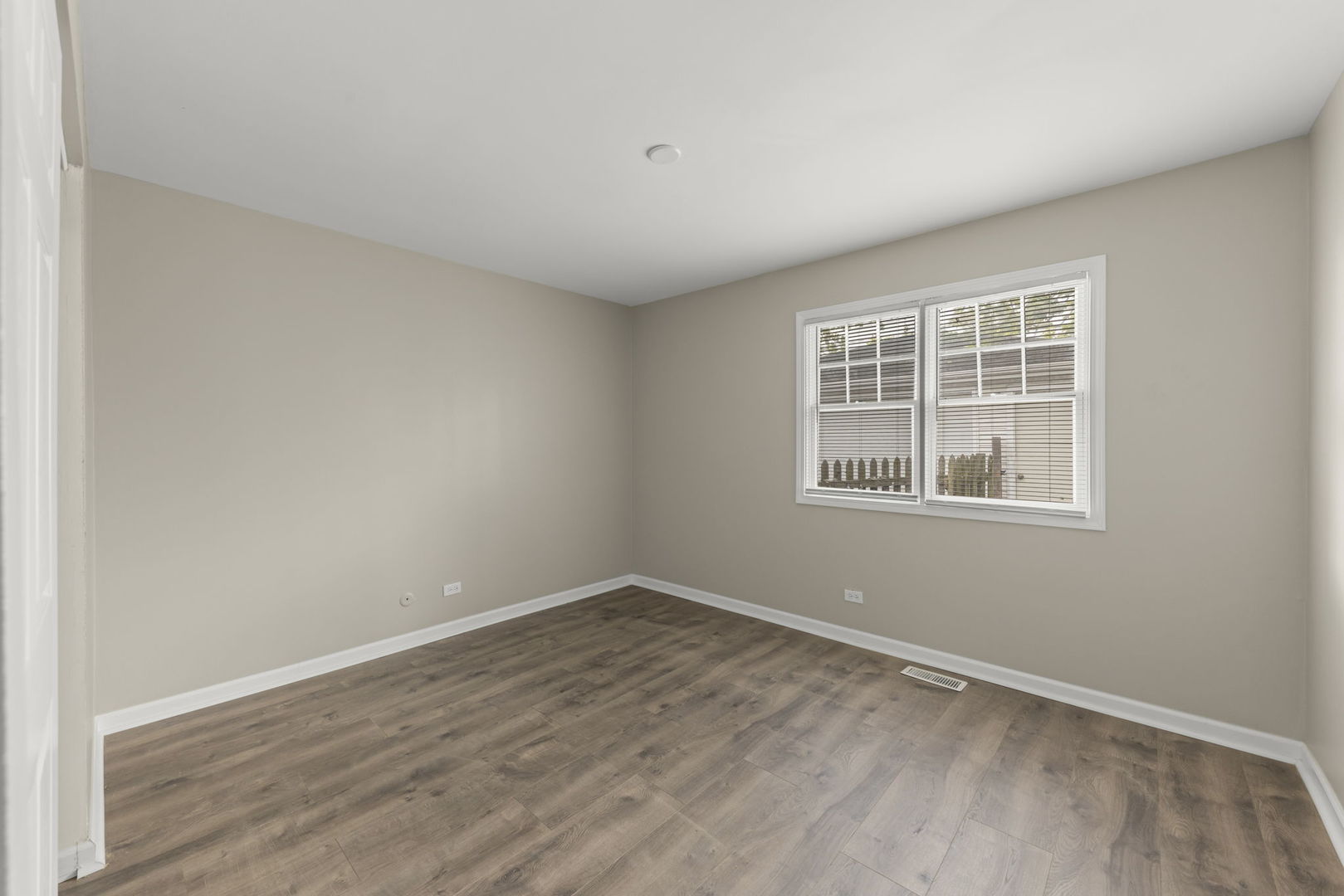 144 Garden Drive, Bolingbrook, IL 60440