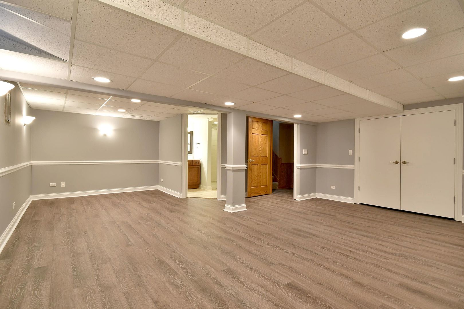 171 E Hale Street, Elmhurst, IL 60126