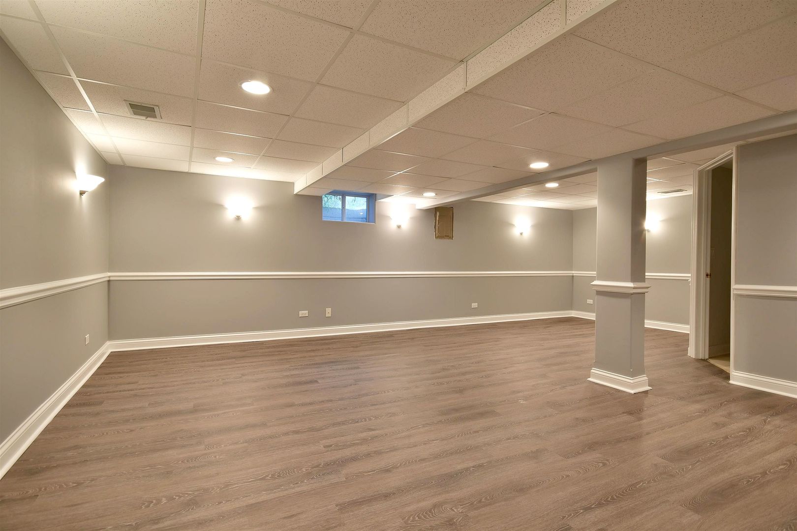 171 E Hale Street, Elmhurst, IL 60126