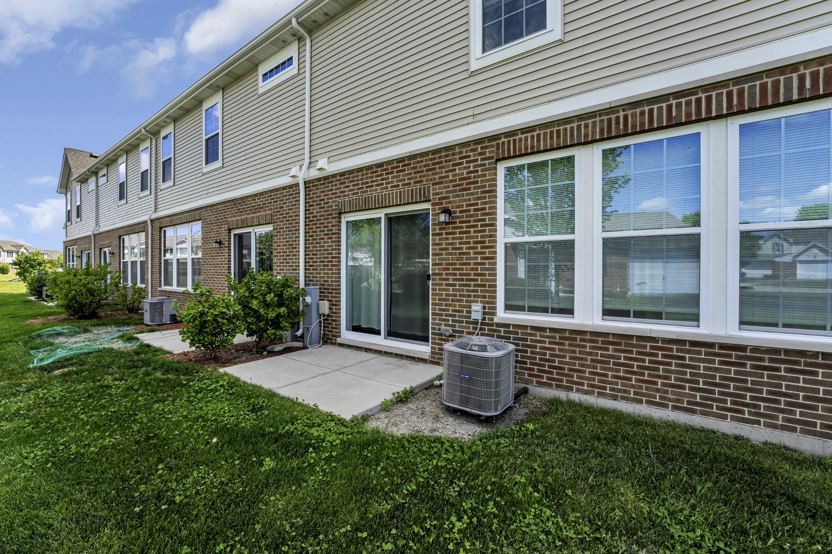 1200 Draper Road, McHenry, IL 60050