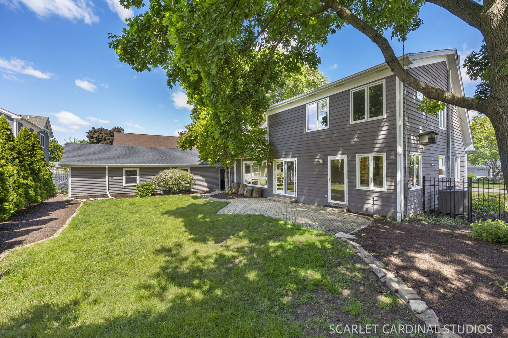 416 W Oak Street, Wheaton, IL 60187