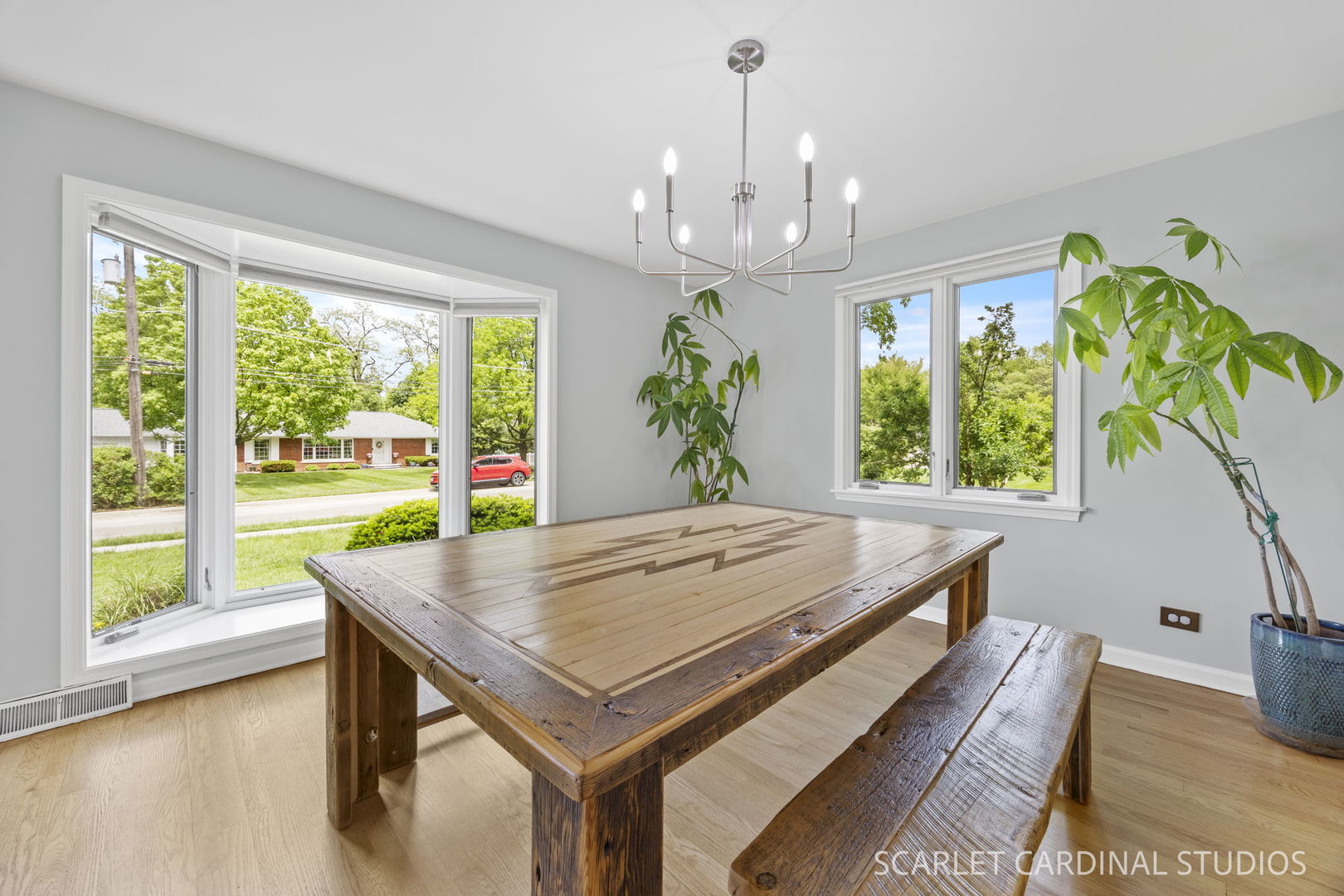 416 W Oak Street, Wheaton, IL 60187