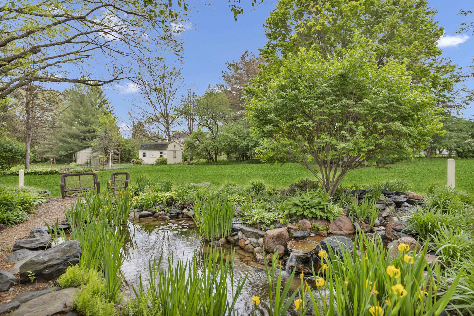 38W643 Bittersweet Lane, Elgin, IL 60124