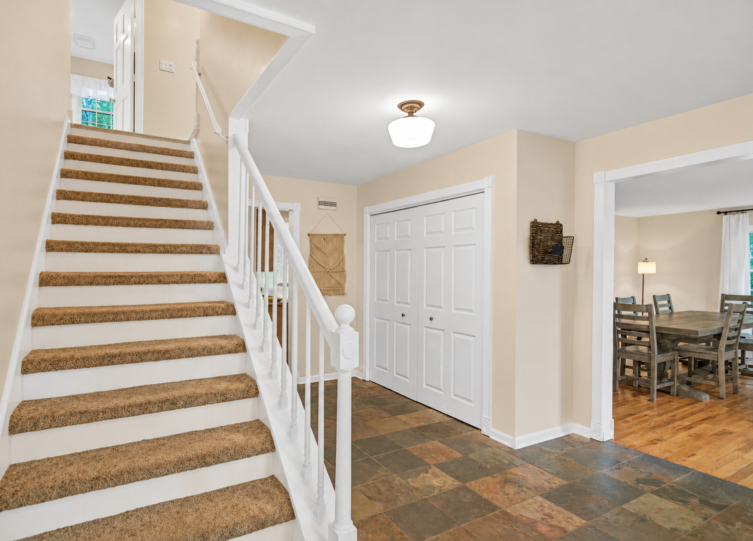 38W643 Bittersweet Lane, Elgin, IL 60124