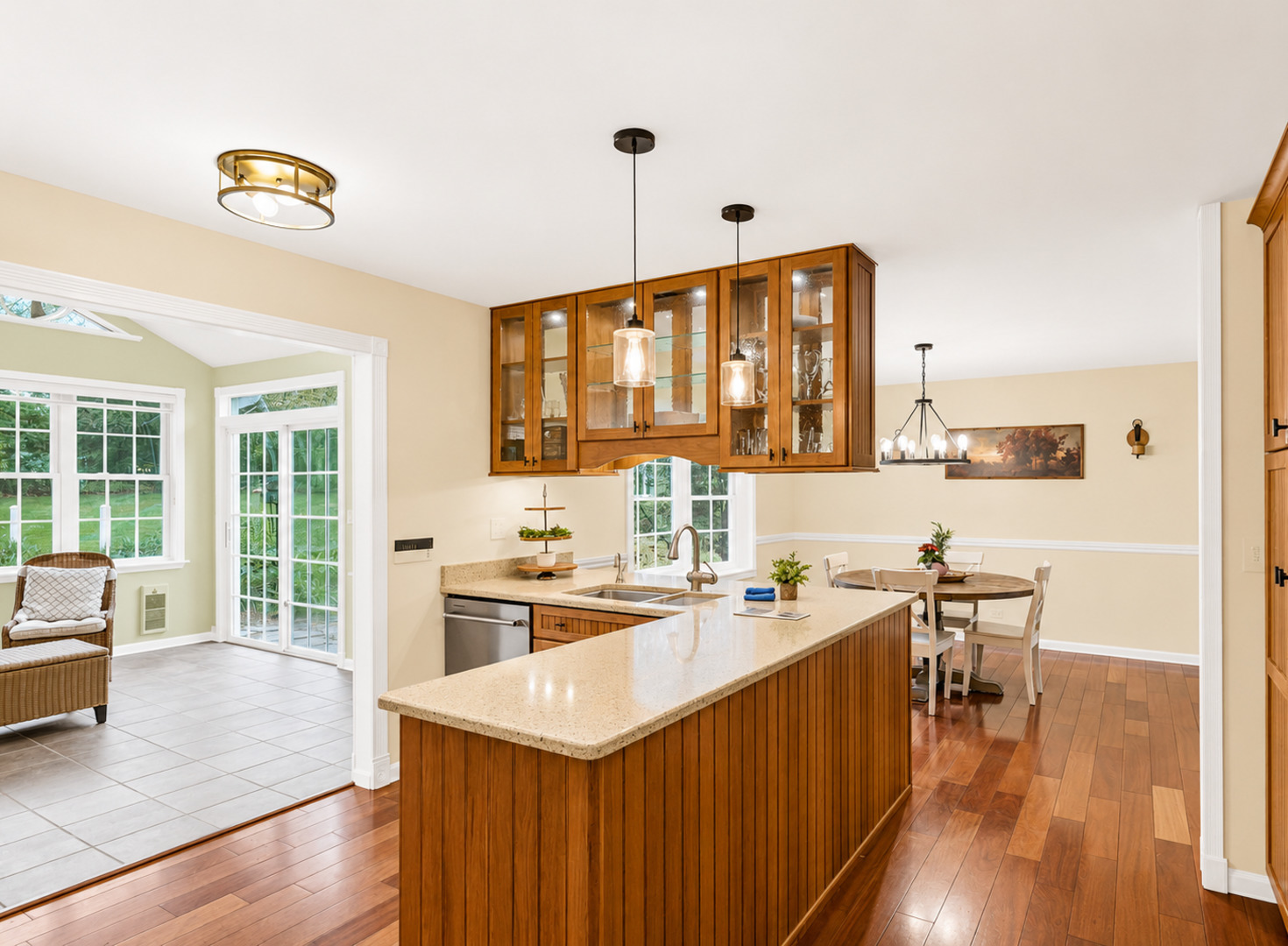 38W643 Bittersweet Lane, Elgin, IL 60124