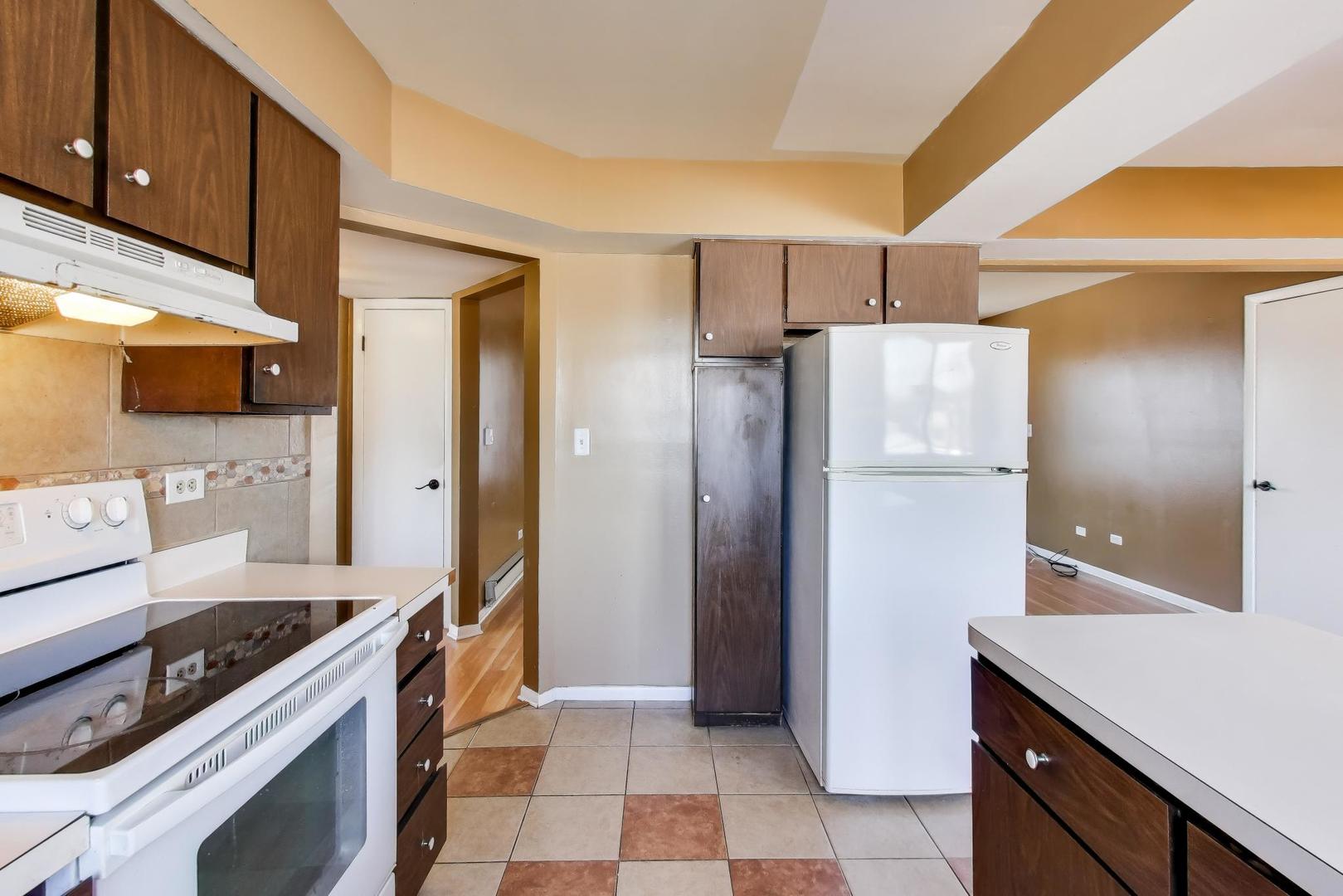 306 Chicago Avenue #3N, Oak Park, IL 60302
