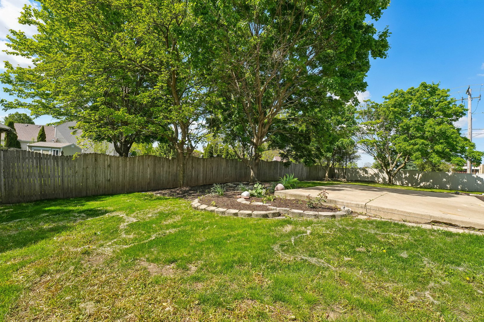 501 Bloomfield Drive, Bolingbrook, IL 60440