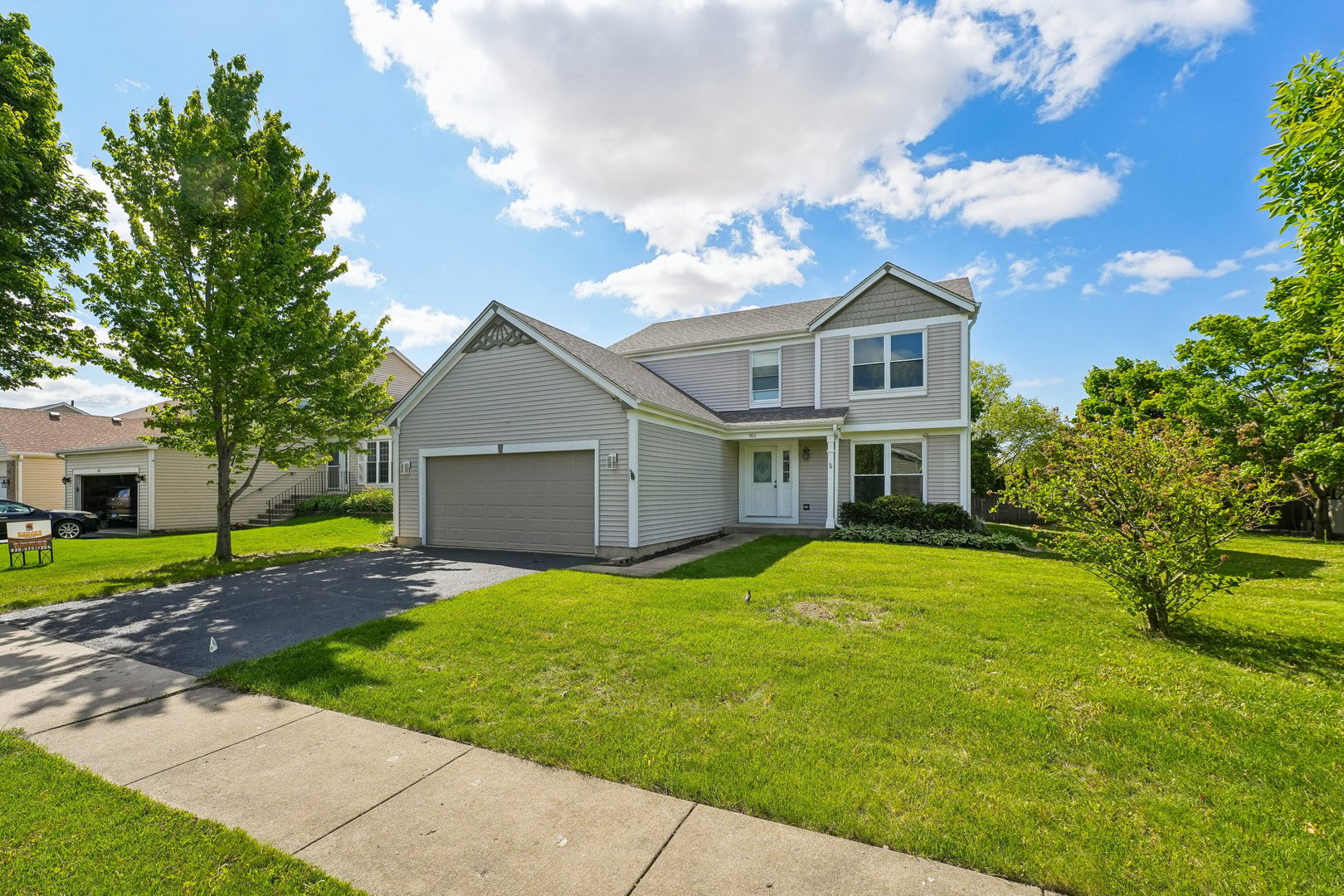 501 Bloomfield Drive, Bolingbrook, IL 60440