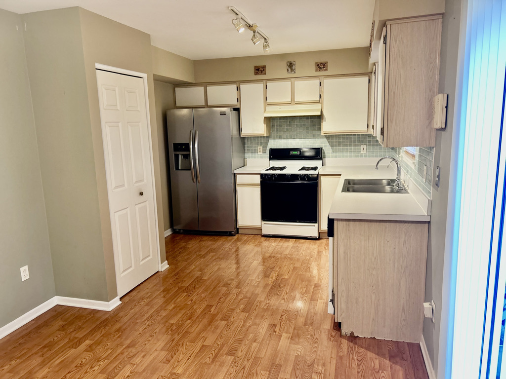 21509 W Georgetown Drive, Plainfield, IL 60544