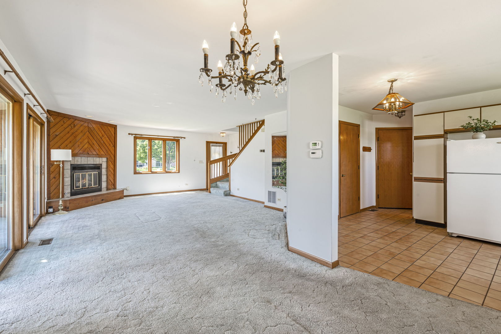 216 Sunshine Drive, Bolingbrook, IL 60490