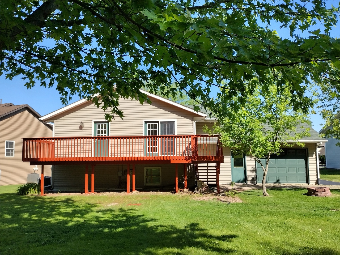 1127 Candlewick Drive, Poplar Grove, IL 61065