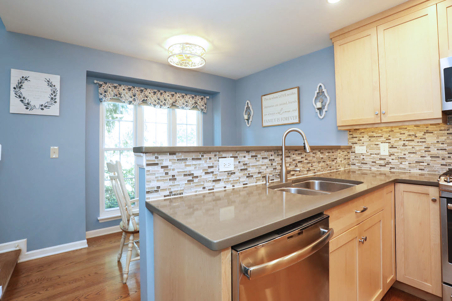 1259 Old Mill Lane, Elk Grove Village, IL 60007